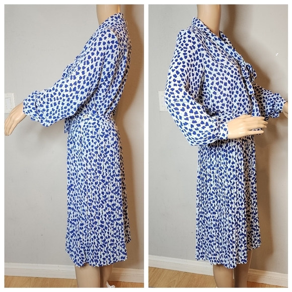 Vintage Givenchy 2-Peice skirt and blouse set.  Blue green white.  Size 6/8. - Picture 6 of 16